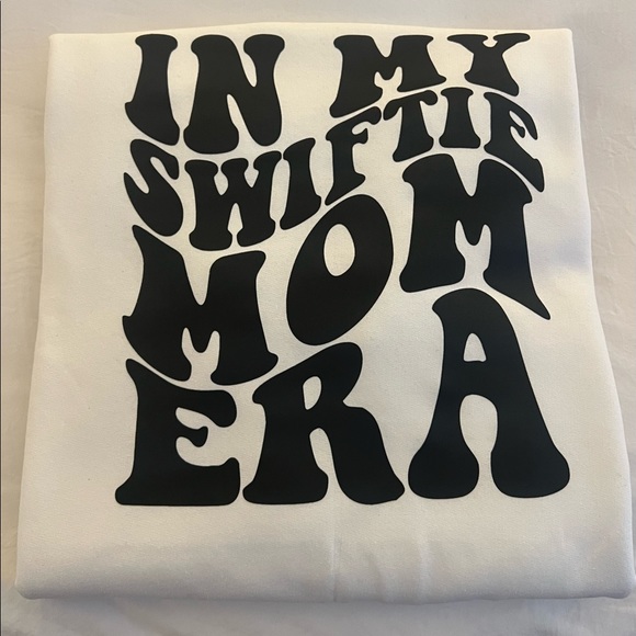Taylor Swift T shirt- “IN MY SWIFTIE MOM ERA” - Picture 2 of 3